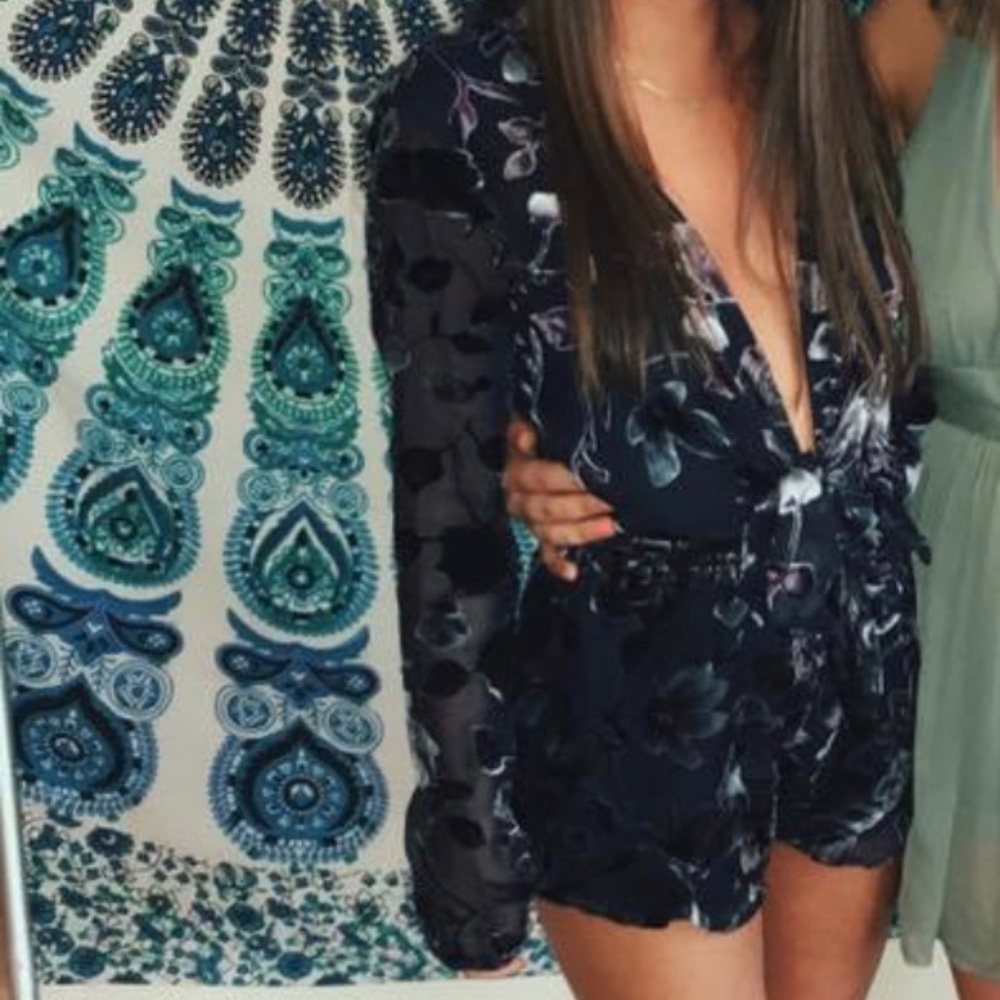 Floral velvet romper v cut